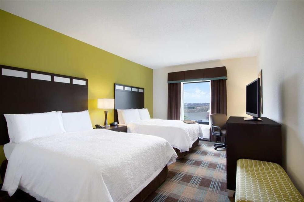 Hampton & Hershey Near The Park Hotel 3*